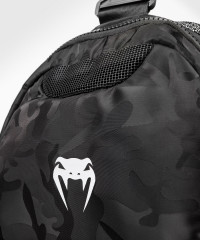 Сумка Venum Trainer Lite Sport Bag Black/Dark Camo